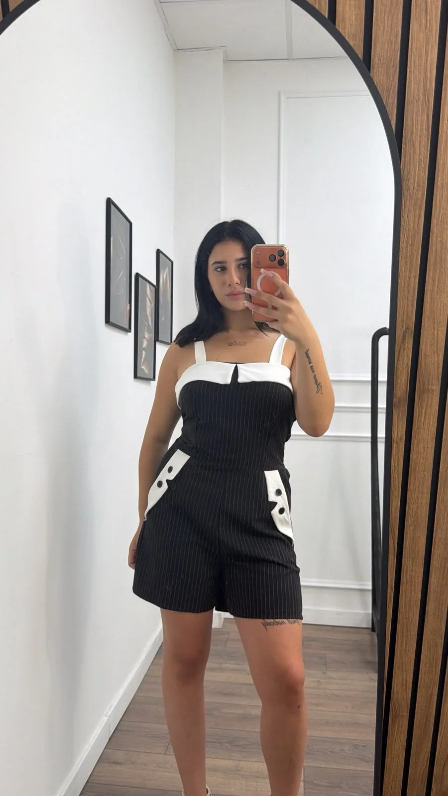 Tutina elegance