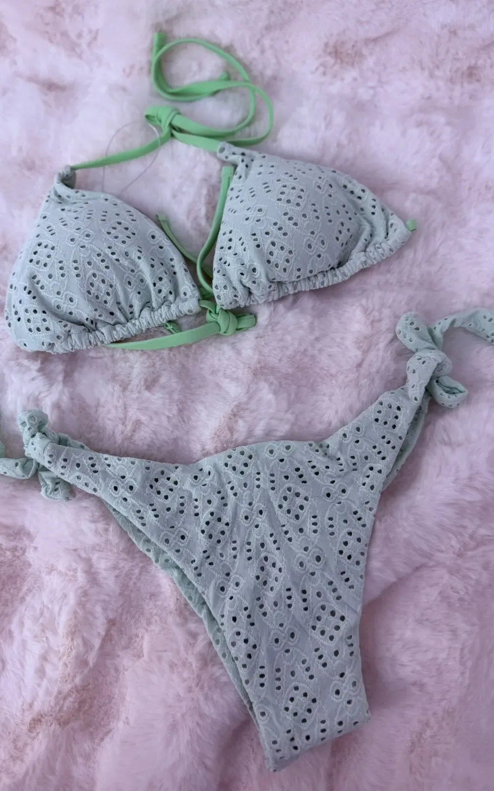 Bikini Broderie Tie