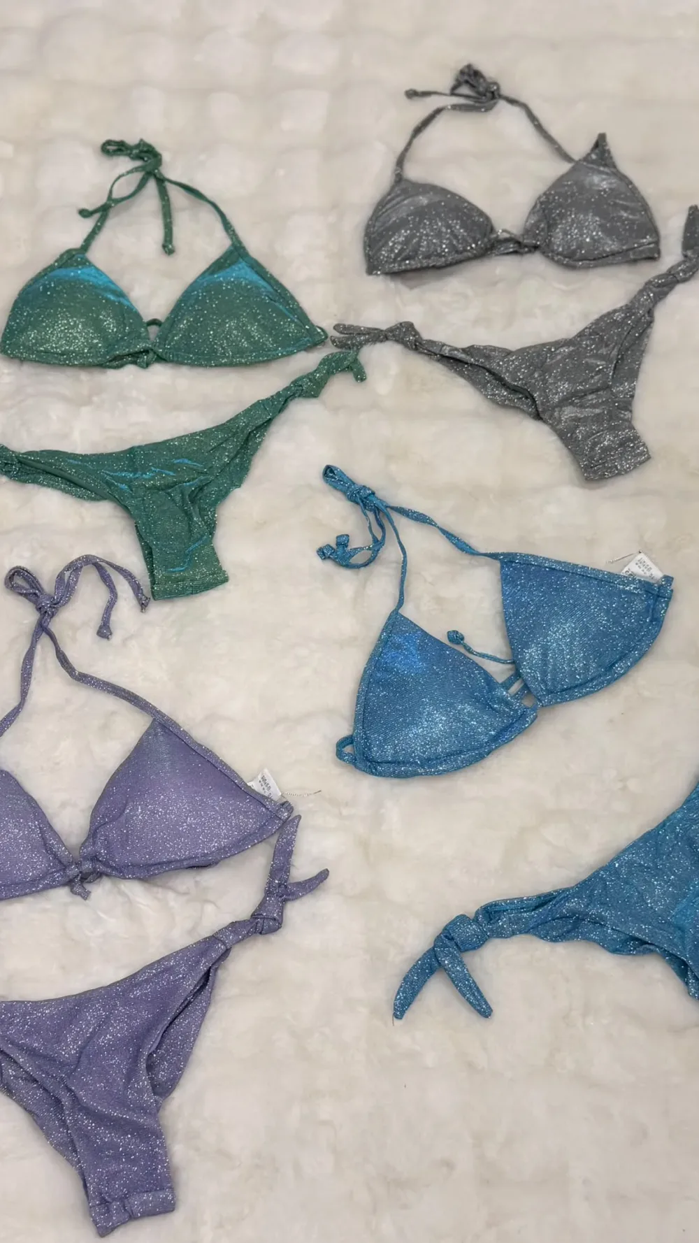 Bikini Triangle Luce